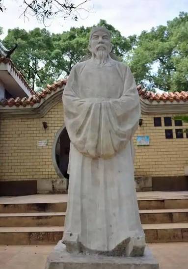 张说:功过交织的盛唐名相——人性复杂性的历史镜像