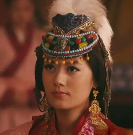 罗太后为何支持李安全篡位：权力博弈与时代危机的交织