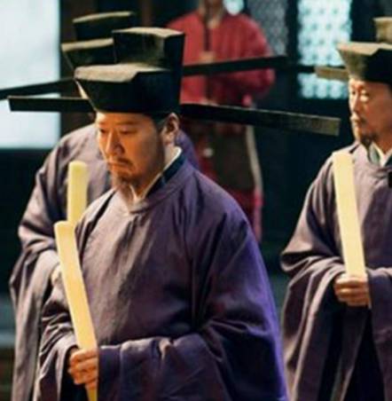 古代参政:从临时职衔到权力制衡的关键角色