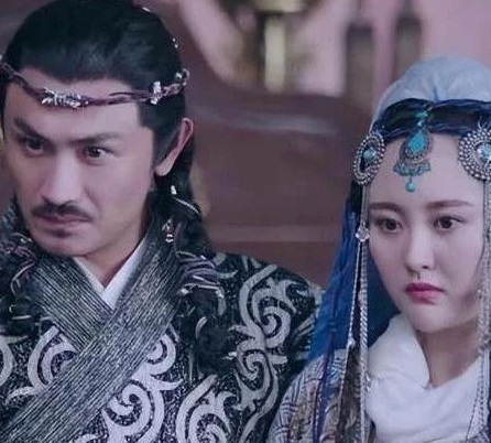 耶律普速完为何难称正统女皇：权力博弈与历史叙事的双重困境