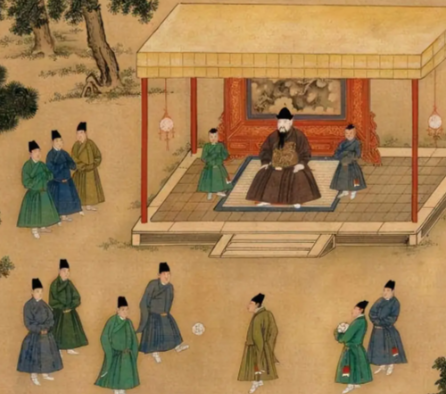 权力天平的两端：明清内阁制度的结构性差异