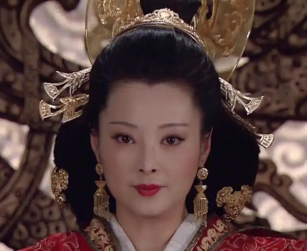 汉元帝的皇后:王政君——一位传奇与争议交织的女性