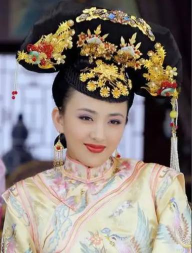 22岁太后佟佳氏早逝之谜:权力漩涡中的生命悲歌