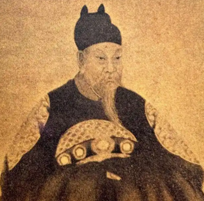 乱世双雄：钱镠与赵匡胤的生存智慧与历史抉择