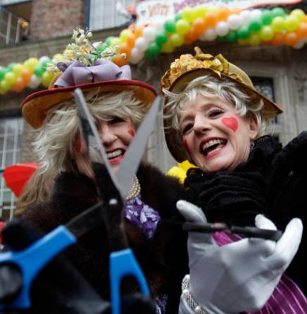 德国妇女狂欢节：从历史抗争到性别平等的狂欢宣言