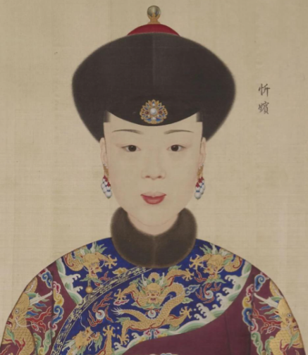 忻贵妃离世:乾隆深情祭奠背后的帝王情殇