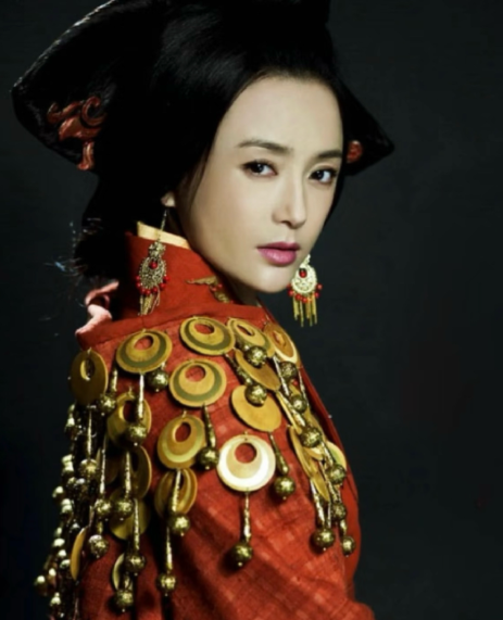 权力的终章：武则天与吕雉家族命运的分野密码