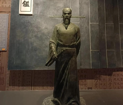 司马光：一生忠直映史册，千秋风范励后人