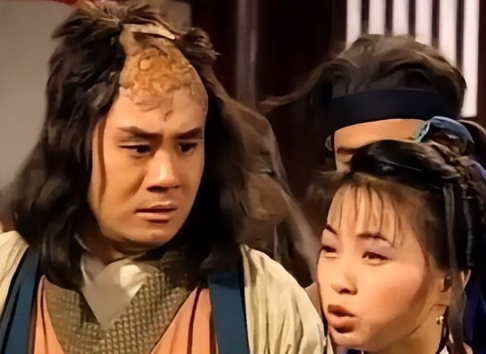 乔峰“遗失”易筋经：命运交织下的必然与偶然