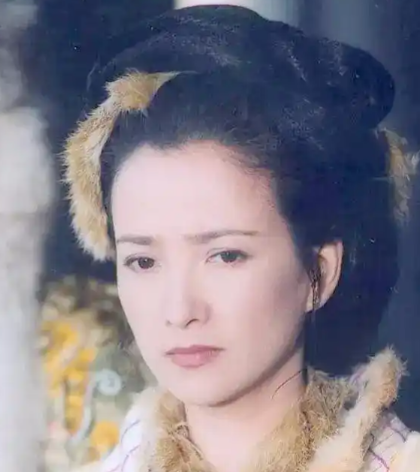 包惜弱：被误解的“罪人”与复杂人性下的道德困境