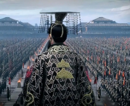 秦朝速亡：暴政与内乱的双重绞杀