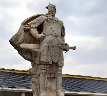 袁崇焕之死：多重因素交织下的悲剧结局